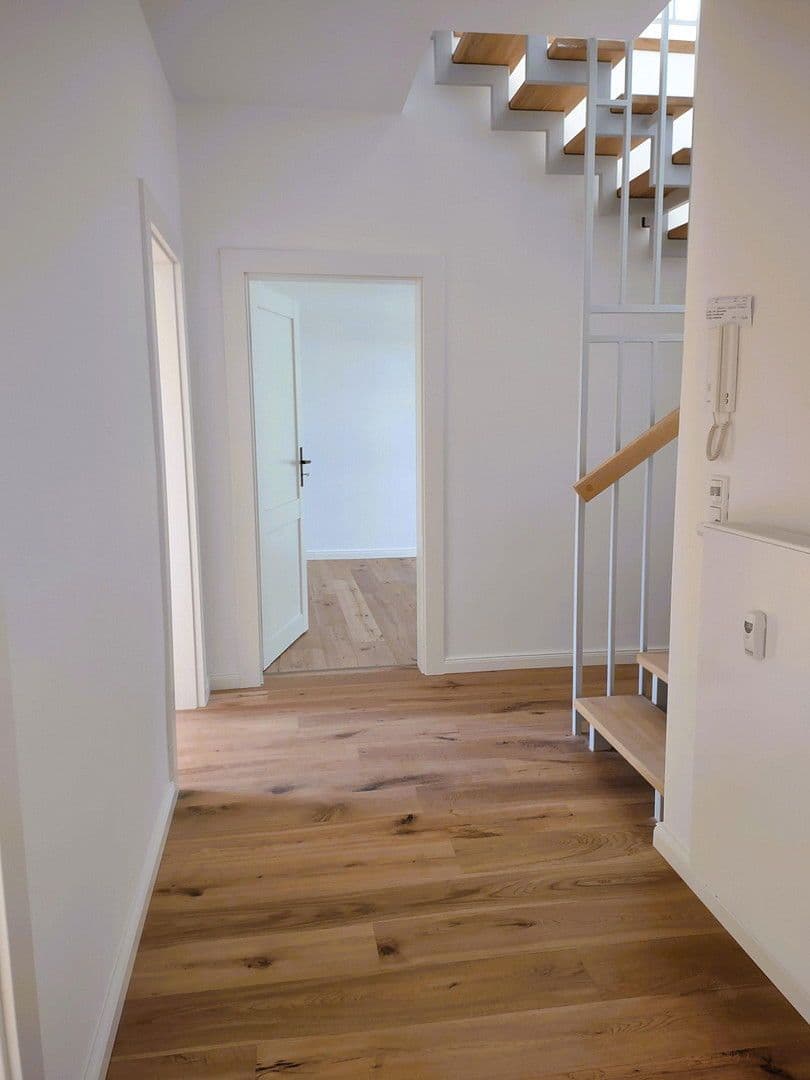 Predaj bytu 4-izbový 105 m², Mozartstr. 17, Halle, Sasko-Anhaltsko Predaj bytu 4-izbový 105 m², Mozartstr. 17, Halle, Sasko-Anhaltsko