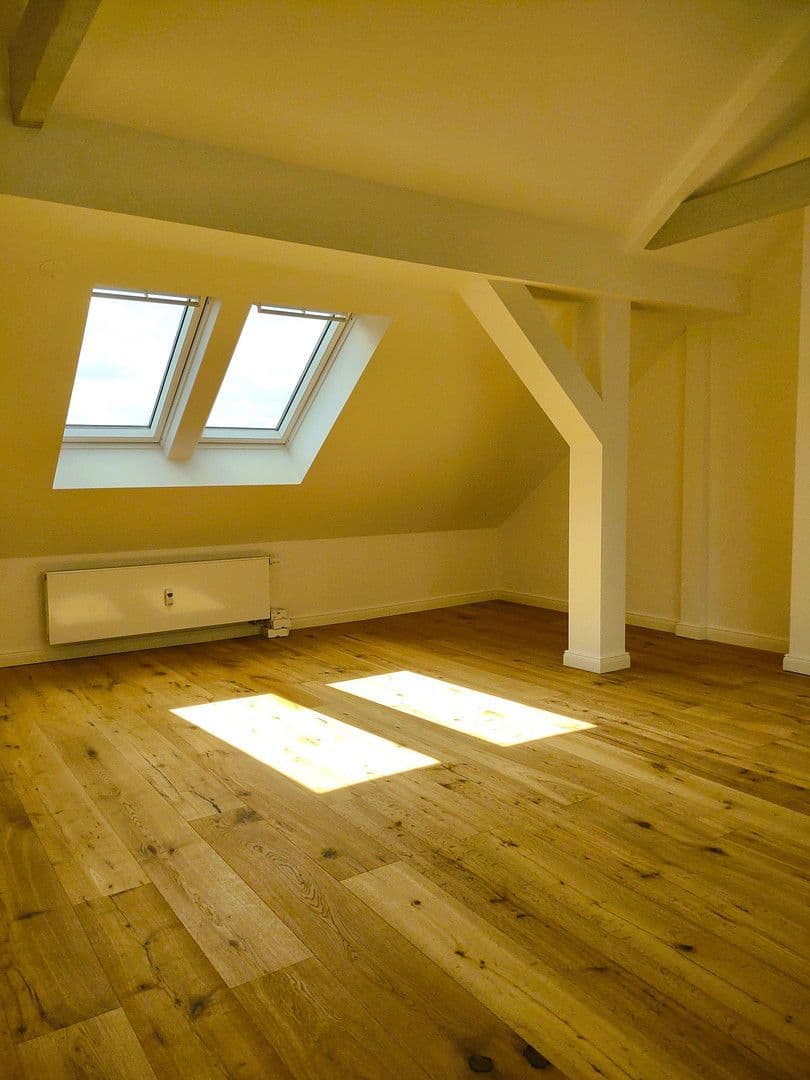 Predaj bytu 4-izbový 105 m², Mozartstr. 17, Halle, Sasko-Anhaltsko Predaj bytu 4-izbový 105 m², Mozartstr. 17, Halle, Sasko-Anhaltsko