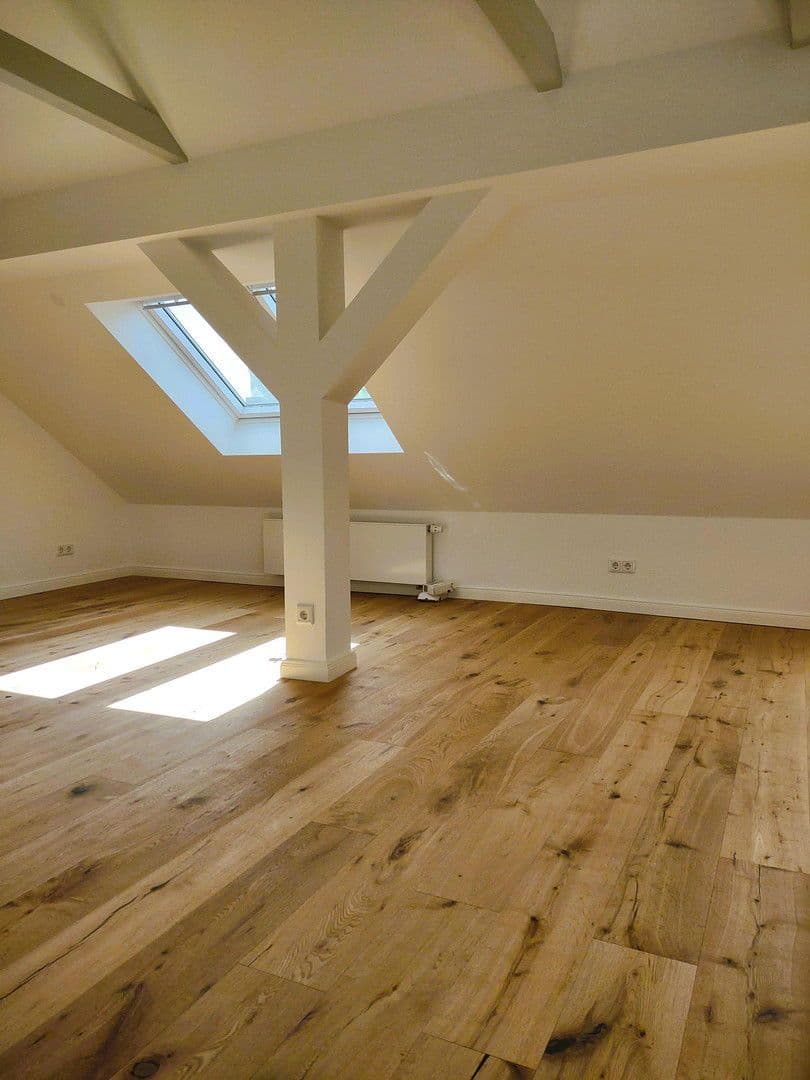 Predaj bytu 4-izbový 105 m², Mozartstr. 17, Halle, Sasko-Anhaltsko Predaj bytu 4-izbový 105 m², Mozartstr. 17, Halle, Sasko-Anhaltsko