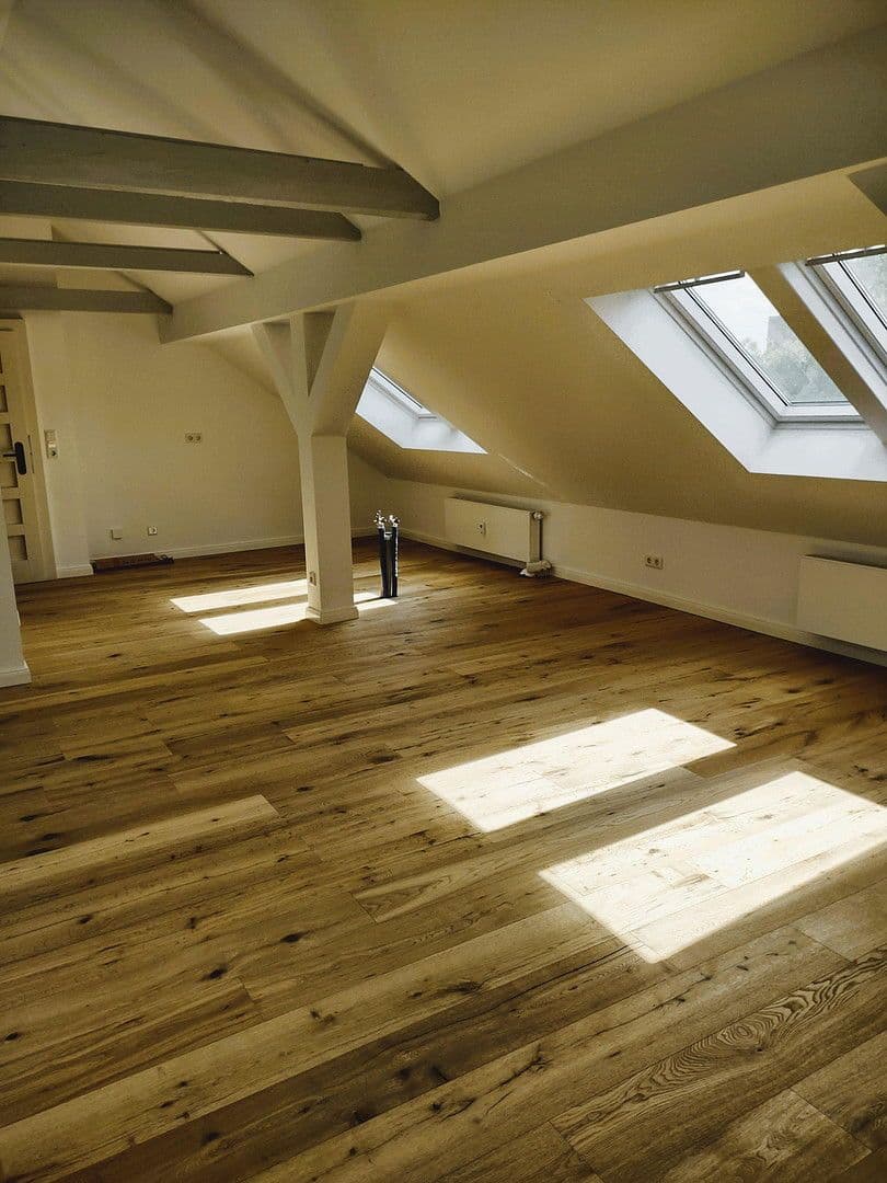 Predaj bytu 4-izbový 105 m², Mozartstr. 17, Halle, Sasko-Anhaltsko Predaj bytu 4-izbový 105 m², Mozartstr. 17, Halle, Sasko-Anhaltsko