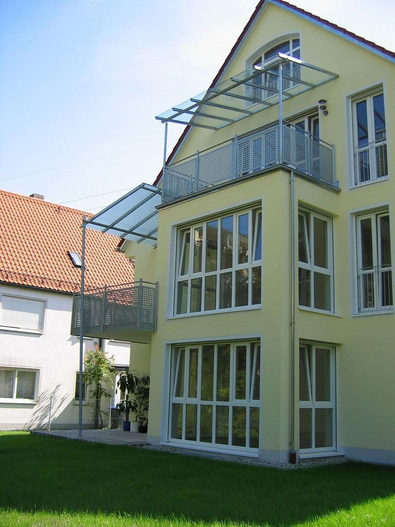 Prenájom bytu 3-izbový 82 m², Blumenstraße 23, Karlsfeld, Bavorsko Prenájom bytu 3-izbový 82 m², Blumenstraße 23, Karlsfeld, Bavorsko