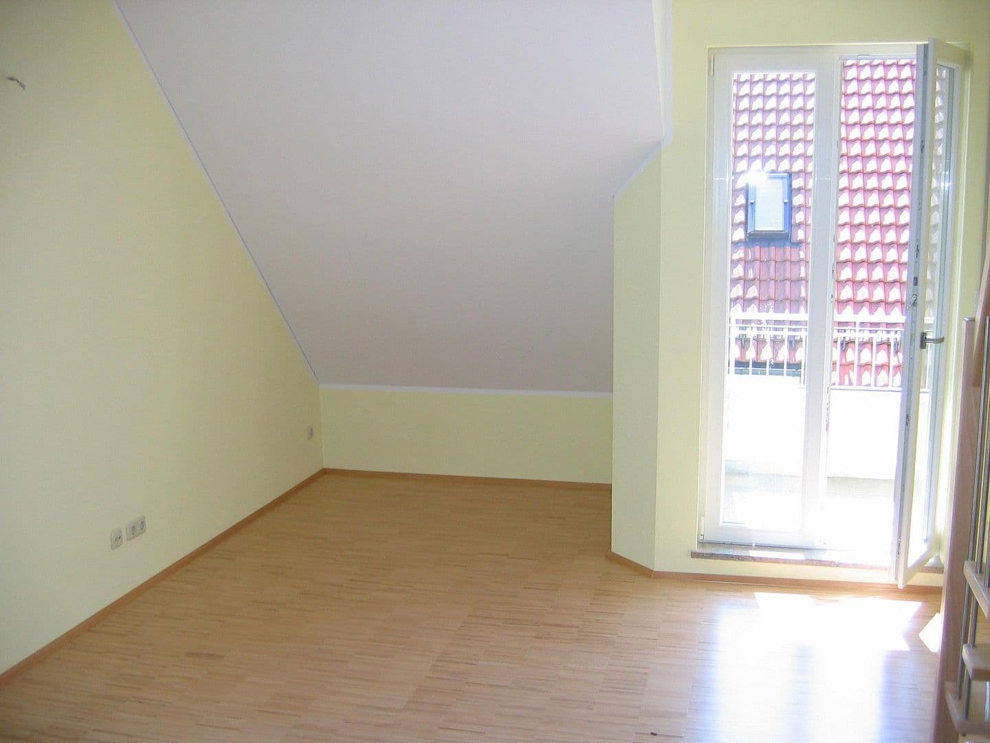 Prenájom bytu 3-izbový 82 m², Blumenstraße 23, Karlsfeld, Bavorsko Prenájom bytu 3-izbový 82 m², Blumenstraße 23, Karlsfeld, Bavorsko