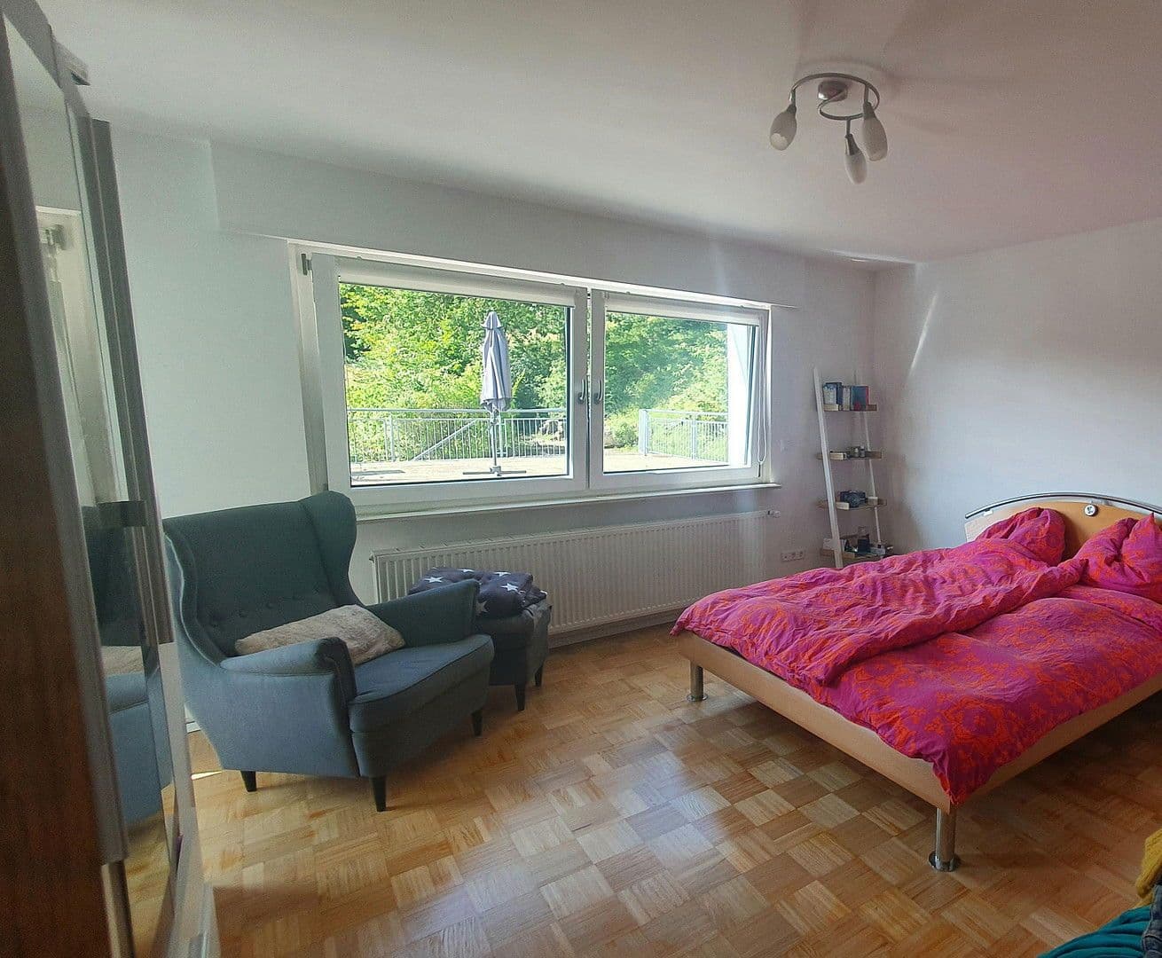 Predaj domu 292 m², pozemek 3.012 m², Herbolzheim, Bádensko-Wurttembersko Predaj domu 292 m², pozemek 3.012 m², Herbolzheim, Bádensko-Wurttembersko
