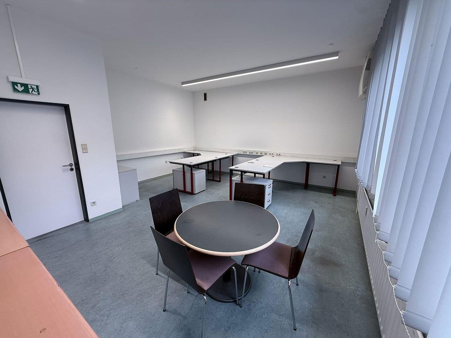 Prenájom kancelárie 1 m², Handelszentrum 1, Bergheim, Salzbursko Prenájom kancelárie 1 m², Handelszentrum 1, Bergheim, Salzbursko