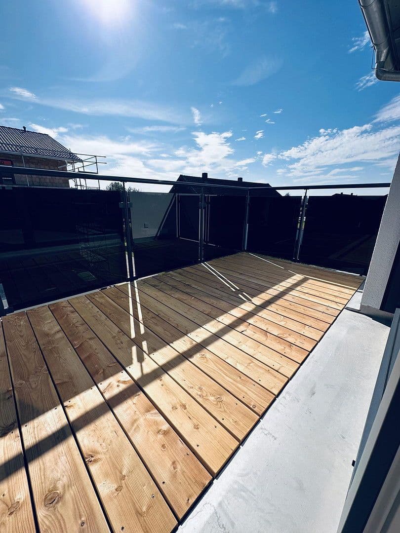 Prenájom bytu 3-izbový 89 m², Haupstraße 39, Unterdietfurt, Bavorsko Prenájom bytu 3-izbový 89 m², Haupstraße 39, Unterdietfurt, Bavorsko