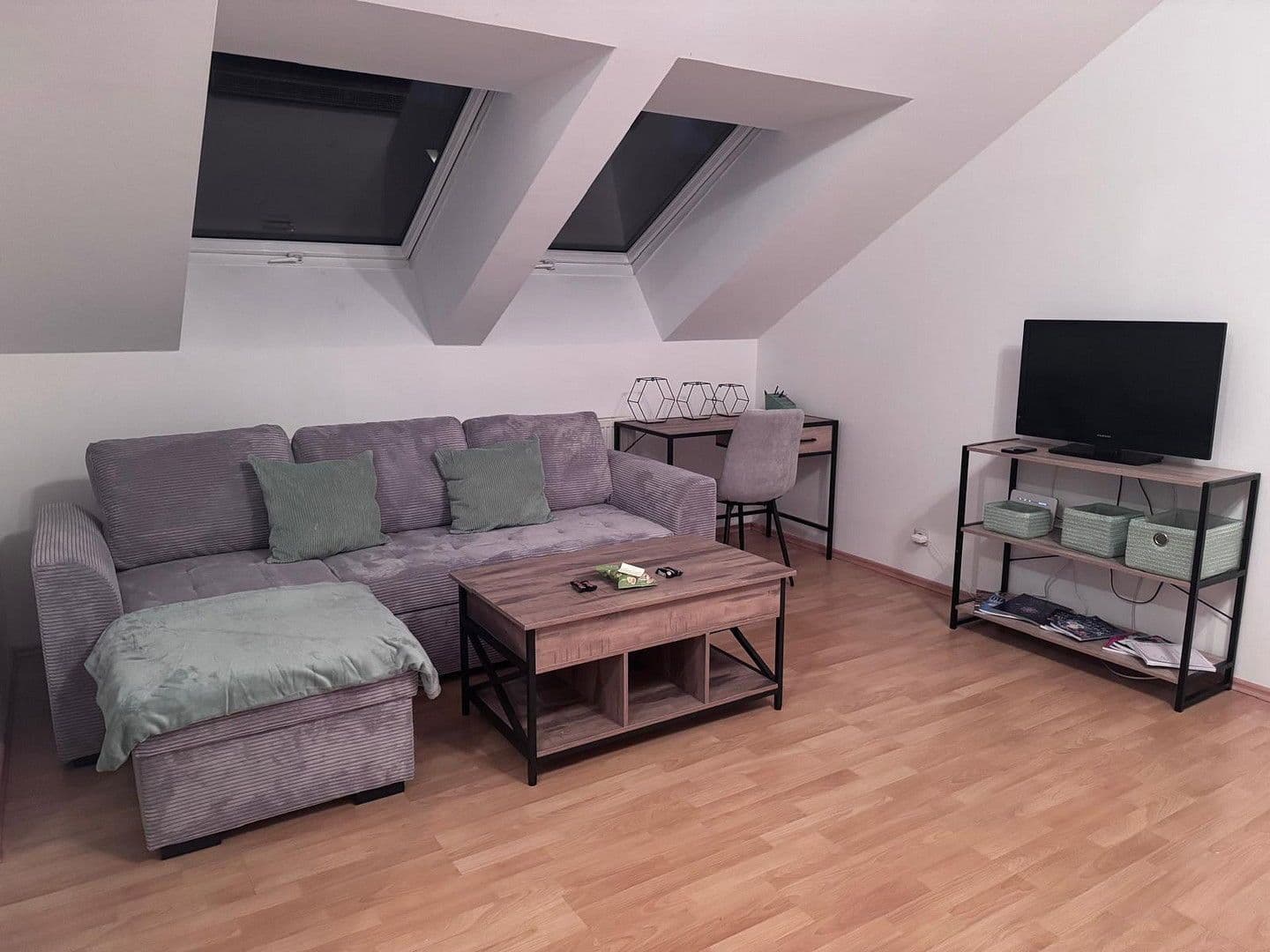 Prenájom bytu 3-izbový 70 m², Starhembergstraße 11, Linz, Horné Rakúsko Prenájom bytu 3-izbový 70 m², Starhembergstraße 11, Linz, Horné Rakúsko