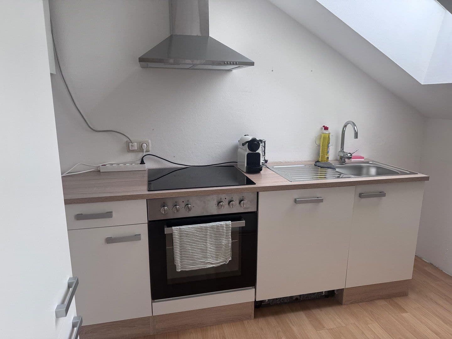 Prenájom bytu 3-izbový 70 m², Starhembergstraße 11, Linz, Horné Rakúsko Prenájom bytu 3-izbový 70 m², Starhembergstraße 11, Linz, Horné Rakúsko