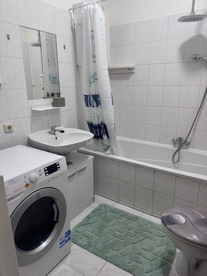 Prenájom bytu 3-izbový 70 m², Starhembergstraße 11, Linz, Horné Rakúsko Prenájom bytu 3-izbový 70 m², Starhembergstraße 11, Linz, Horné Rakúsko