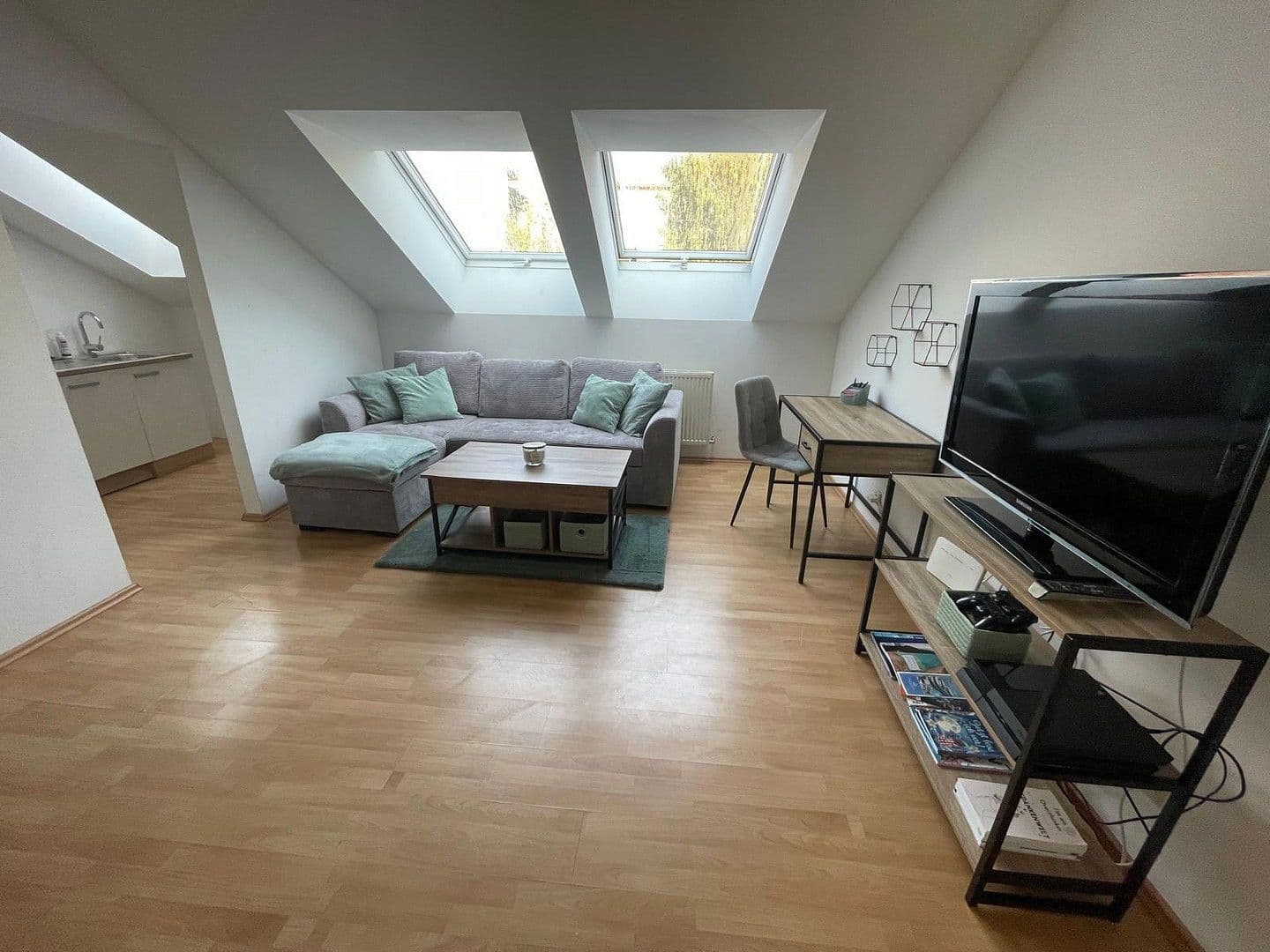 Prenájom bytu 3-izbový 70 m², Starhembergstraße 11, Linz, Horné Rakúsko Prenájom bytu 3-izbový 70 m², Starhembergstraße 11, Linz, Horné Rakúsko