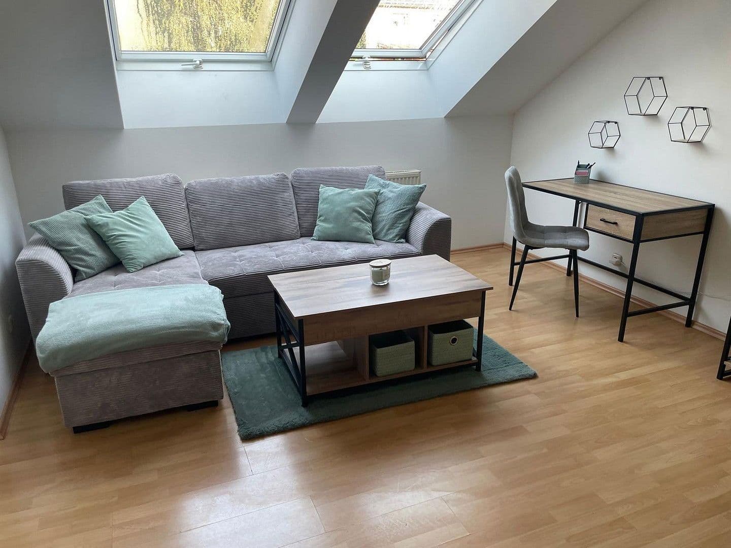 Prenájom bytu 3-izbový 70 m², Starhembergstraße 11, Linz, Horné Rakúsko Prenájom bytu 3-izbový 70 m², Starhembergstraße 11, Linz, Horné Rakúsko