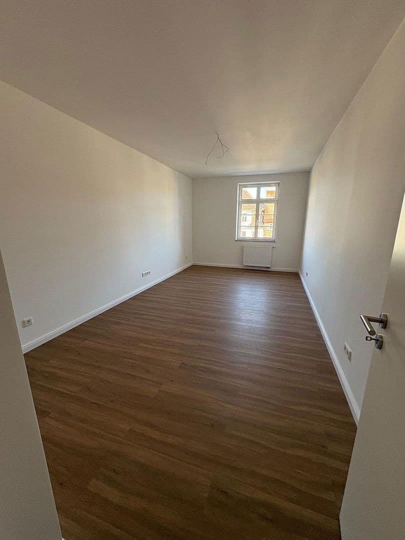 Prenájom bytu 4-izbový 104 m², Königstr. 92, Fürth, Bavorsko Prenájom bytu 4-izbový 104 m², Königstr. 92, Fürth, Bavorsko