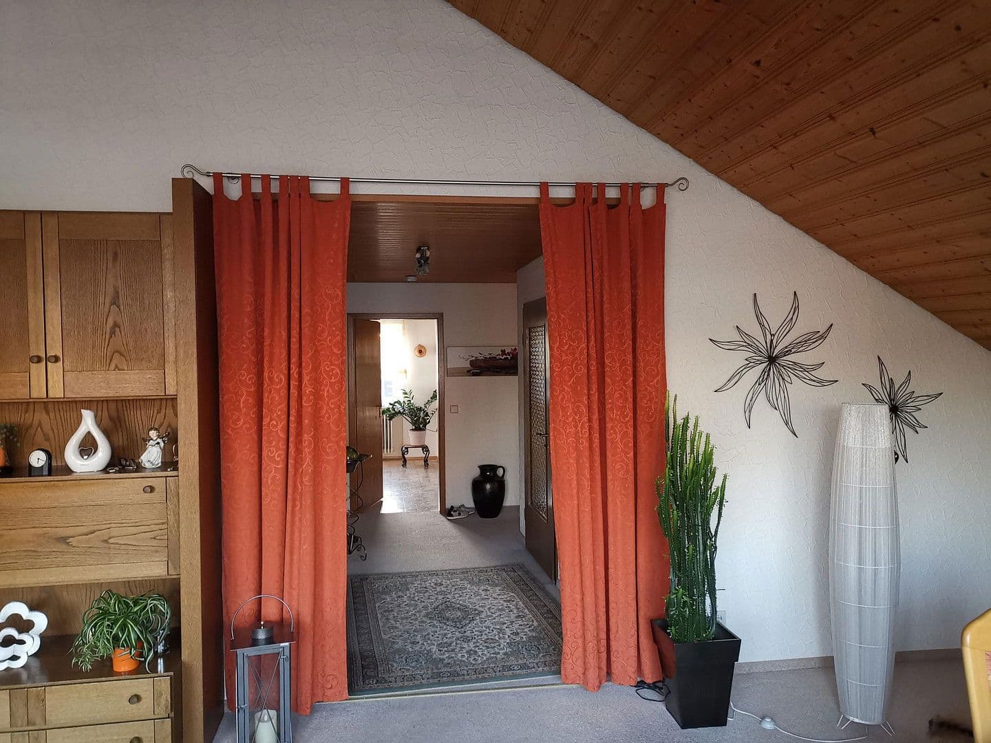 Predaj domu 209 m², pozemek 877 m², Böbingen an der Rems, Bádensko-Wurttembersko Predaj domu 209 m², pozemek 877 m², Böbingen an der Rems, Bádensko-Wurttembersko