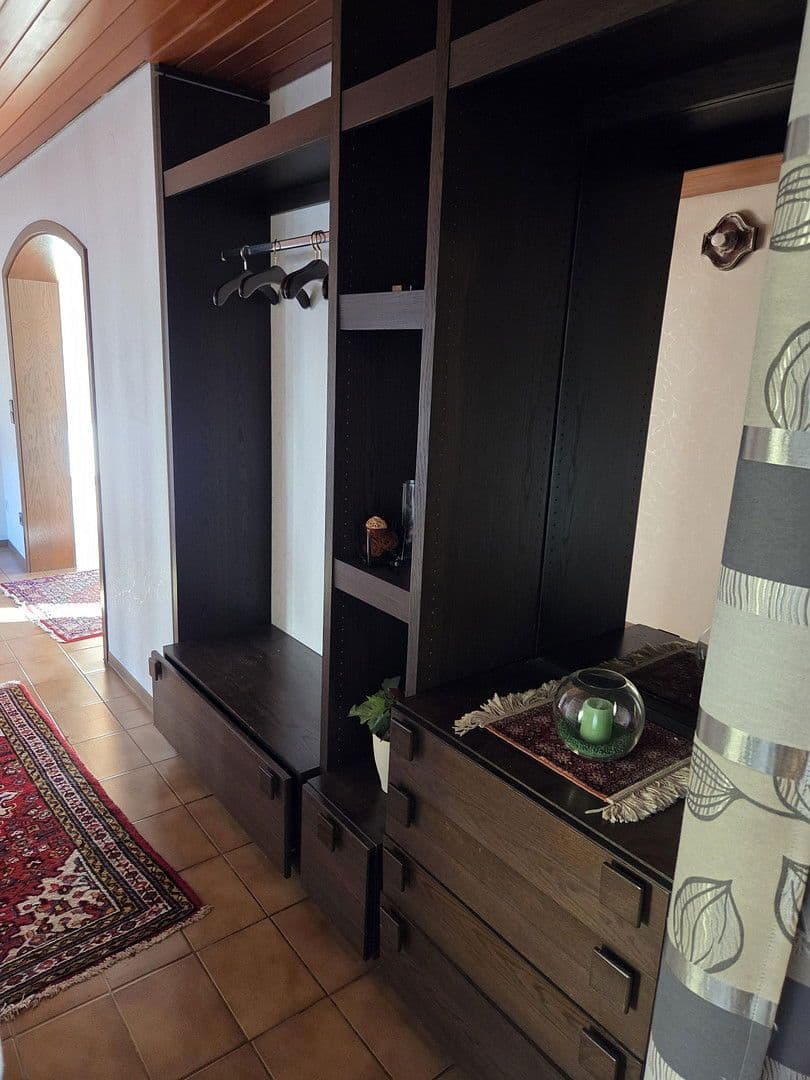 Predaj domu 209 m², pozemek 877 m², Böbingen an der Rems, Bádensko-Wurttembersko Predaj domu 209 m², pozemek 877 m², Böbingen an der Rems, Bádensko-Wurttembersko