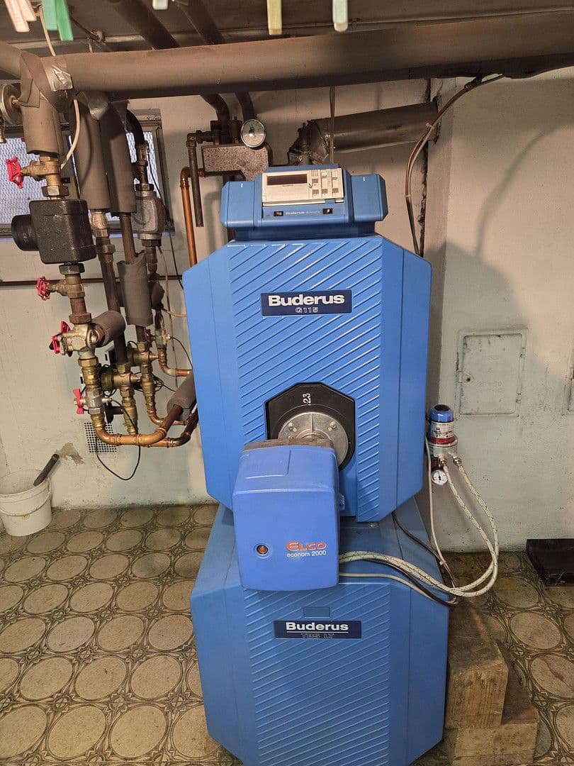 Predaj domu 209 m², pozemek 877 m², Böbingen an der Rems, Bádensko-Wurttembersko Predaj domu 209 m², pozemek 877 m², Böbingen an der Rems, Bádensko-Wurttembersko