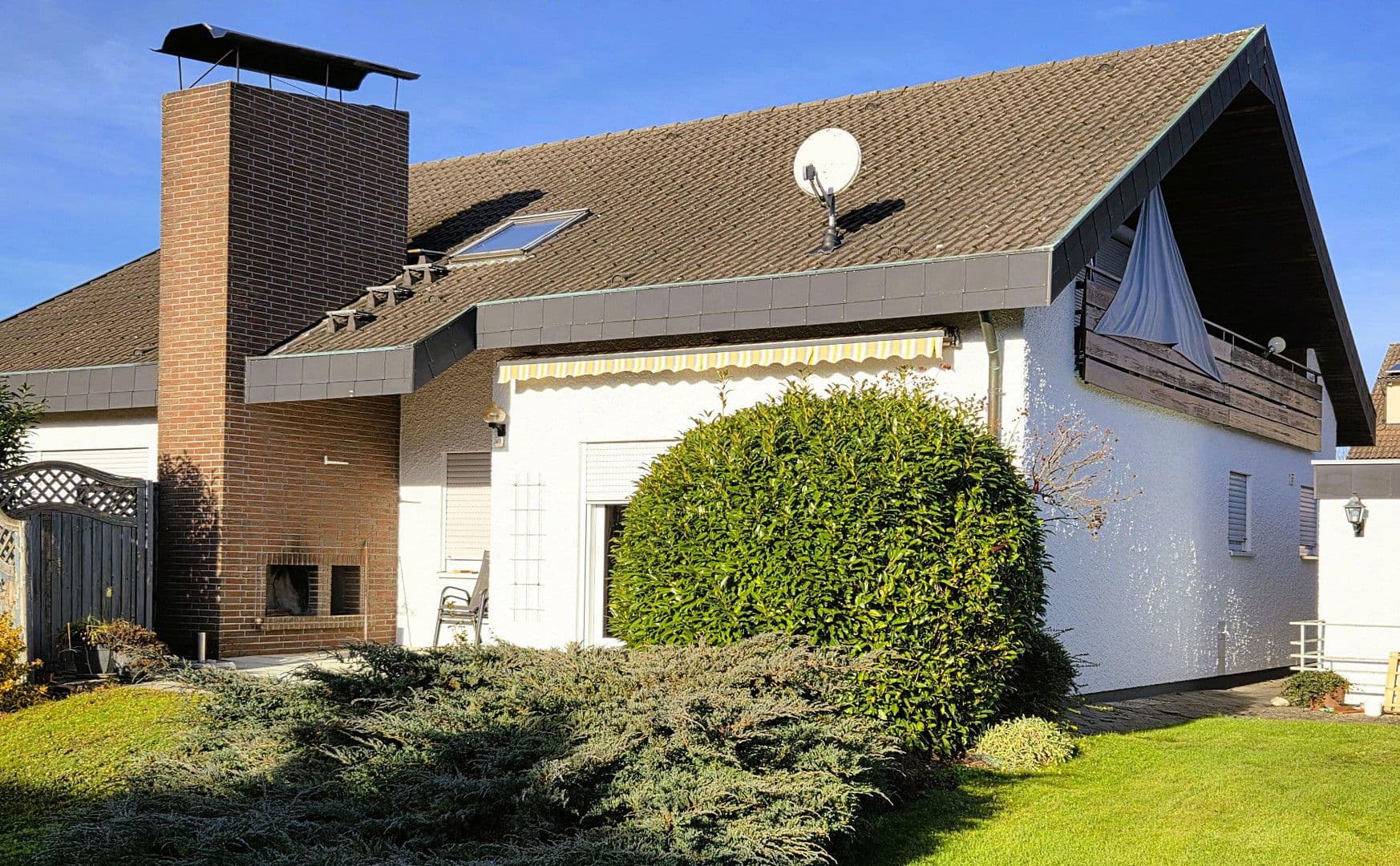 Predaj domu 209 m², pozemek 877 m², Böbingen an der Rems, Bádensko-Wurttembersko Predaj domu 209 m², pozemek 877 m², Böbingen an der Rems, Bádensko-Wurttembersko