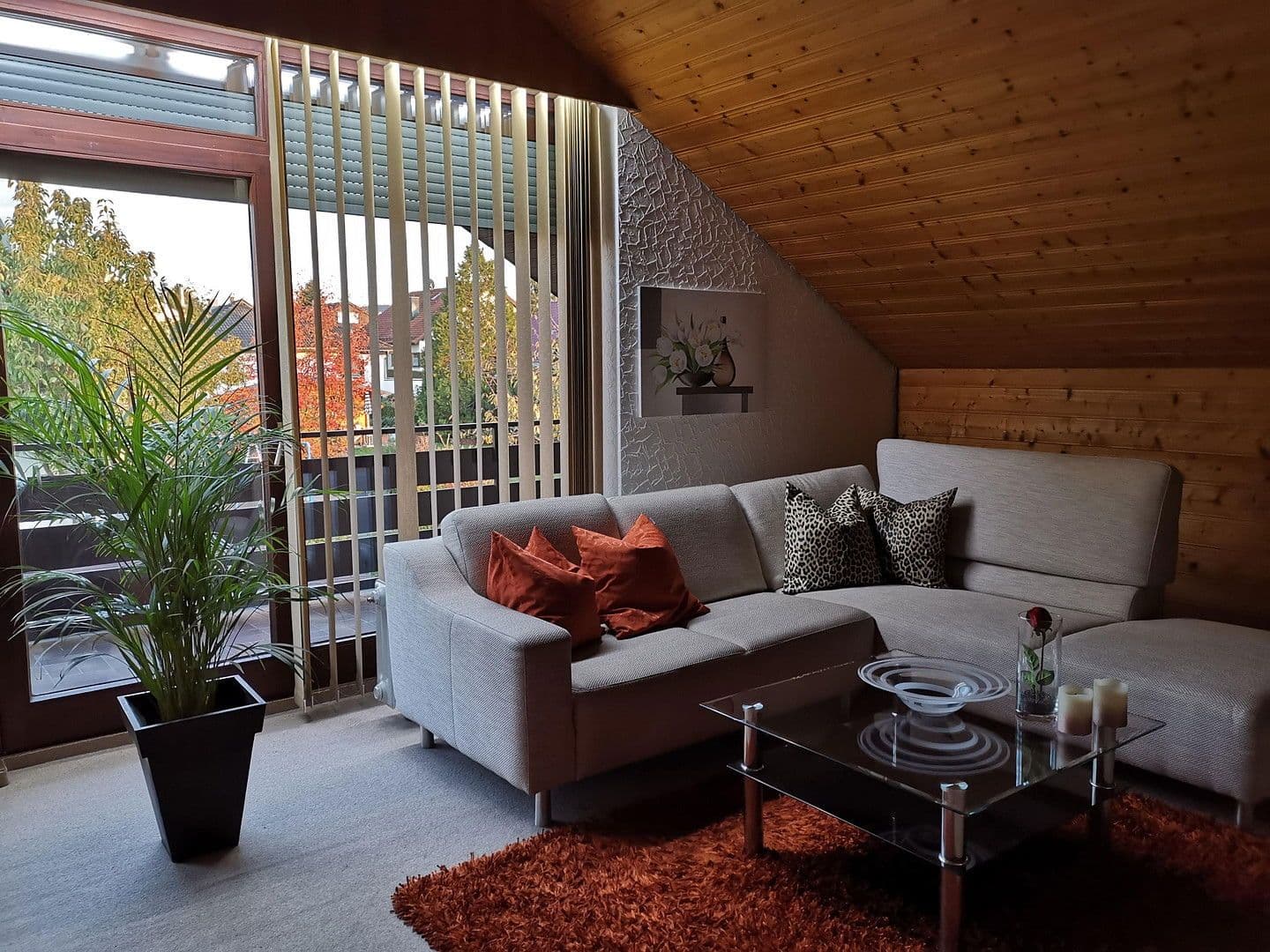 Predaj domu 209 m², pozemek 877 m², Böbingen an der Rems, Bádensko-Wurttembersko Predaj domu 209 m², pozemek 877 m², Böbingen an der Rems, Bádensko-Wurttembersko