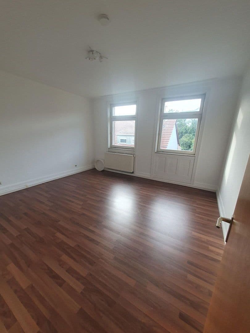 Prenájom bytu 3-izbový 80 m², Hindenburgstraße 85, Mühlacker, Bádensko-Wurttembersko Prenájom bytu 3-izbový 80 m², Hindenburgstraße 85, Mühlacker, Bádensko-Wurttembersko