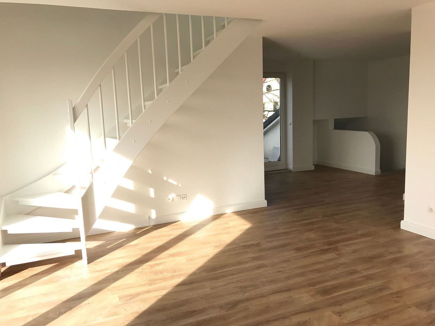 Prenájom bytu 3-izbový 113 m², Buchholz in der Nordheide, Dolné Sasko Prenájom bytu 3-izbový 113 m², Buchholz in der Nordheide, Dolné Sasko