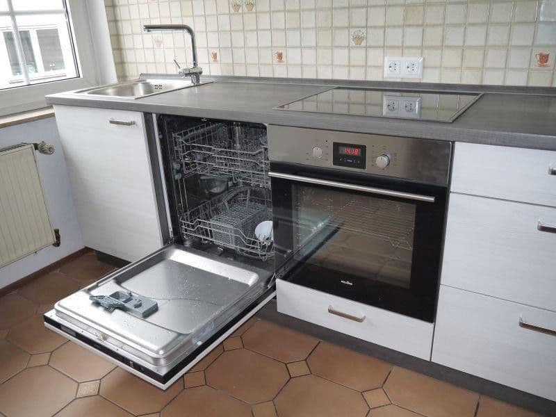 Prenájom bytu 2-izbový 55 m², Karlsruhe, Bádensko-Wurttembersko Prenájom bytu 2-izbový 55 m², Karlsruhe, Bádensko-Wurttembersko