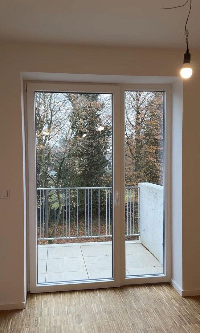 Prenájom bytu 3-izbový 58 m², Hamburg, Hamburg Prenájom bytu 3-izbový 58 m², Hamburg, Hamburg