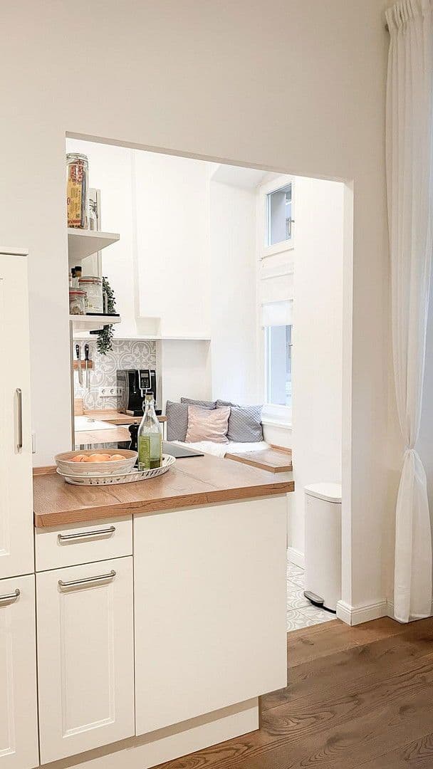 Prenájom bytu 3-izbový 81 m², Torstraße 225, Berlin, Berlín Prenájom bytu 3-izbový 81 m², Torstraße 225, Berlin, Berlín