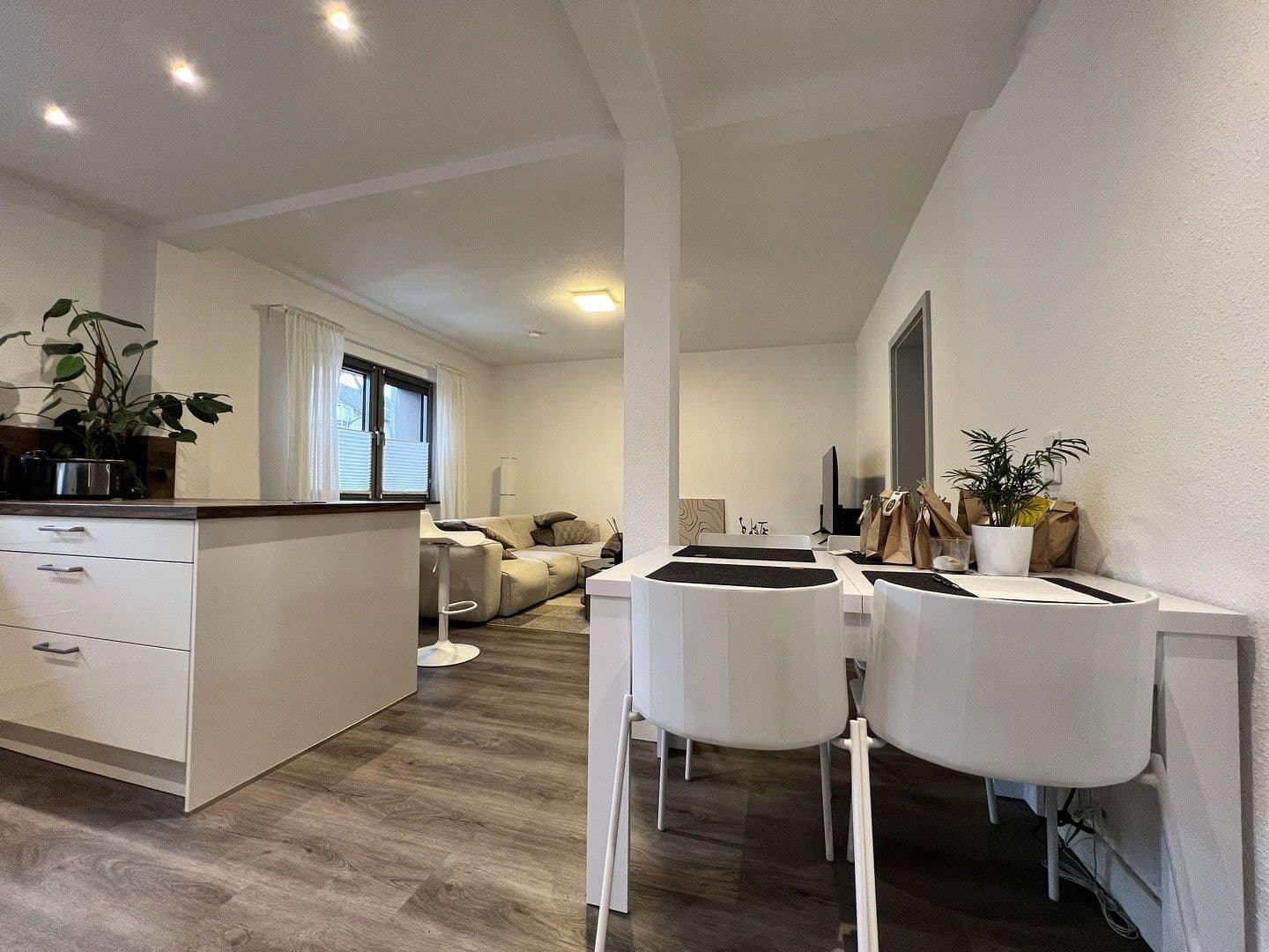 Prenájom bytu 1-izbový 53 m², Wetter (Ruhr), Severné Porýnie - Westfálsko Prenájom bytu 1-izbový 53 m², Wetter (Ruhr), Severné Porýnie - Westfálsko