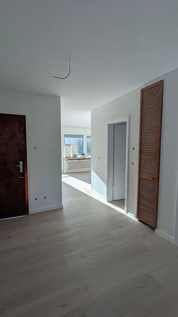 Prenájom bytu 1-izbový 54 m², Frankfurt am Main, Hesensko Prenájom bytu 1-izbový 54 m², Frankfurt am Main, Hesensko