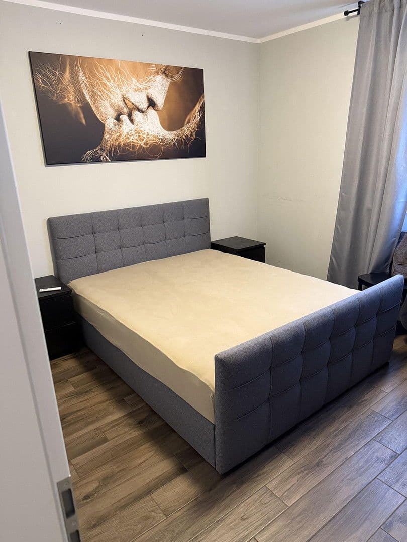 Prenájom bytu 2-izbový 75 m², Lyonstraße 13, Berlin, Berlín Prenájom bytu 2-izbový 75 m², Lyonstraße 13, Berlin, Berlín