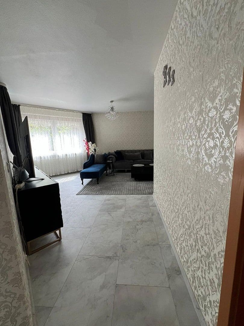 Predaj bytu 4-izbový 110 m², Toni-Sender Straße, Frankfurt am Main, Hesensko Predaj bytu 4-izbový 110 m², Toni-Sender Straße, Frankfurt am Main, Hesensko