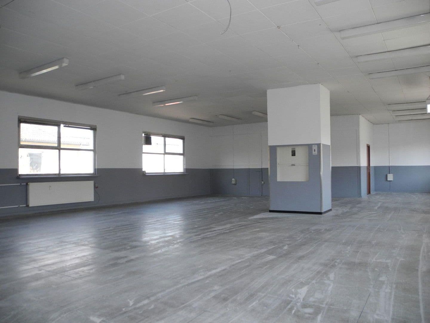 Prenájom nebytového priestoru 326 m², Köln, Severné Porýnie - Westfálsko Prenájom nebytového priestoru 326 m², Köln, Severné Porýnie - Westfálsko