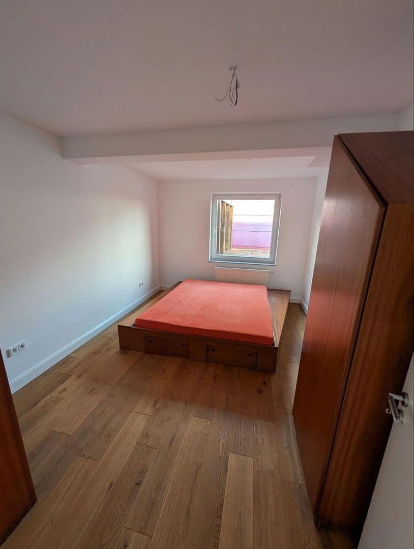 Prenájom bytu 3-izbový 120 m², Franz-Leonhard-Weg 3, Marburg, Hesensko Prenájom bytu 3-izbový 120 m², Franz-Leonhard-Weg 3, Marburg, Hesensko