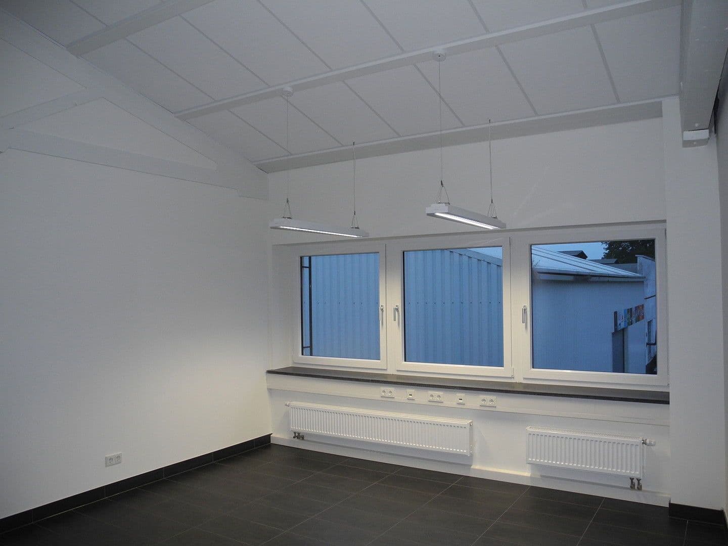 Prenájom kancelárie 250 m², Köln, Severné Porýnie - Westfálsko Prenájom kancelárie 250 m², Köln, Severné Porýnie - Westfálsko