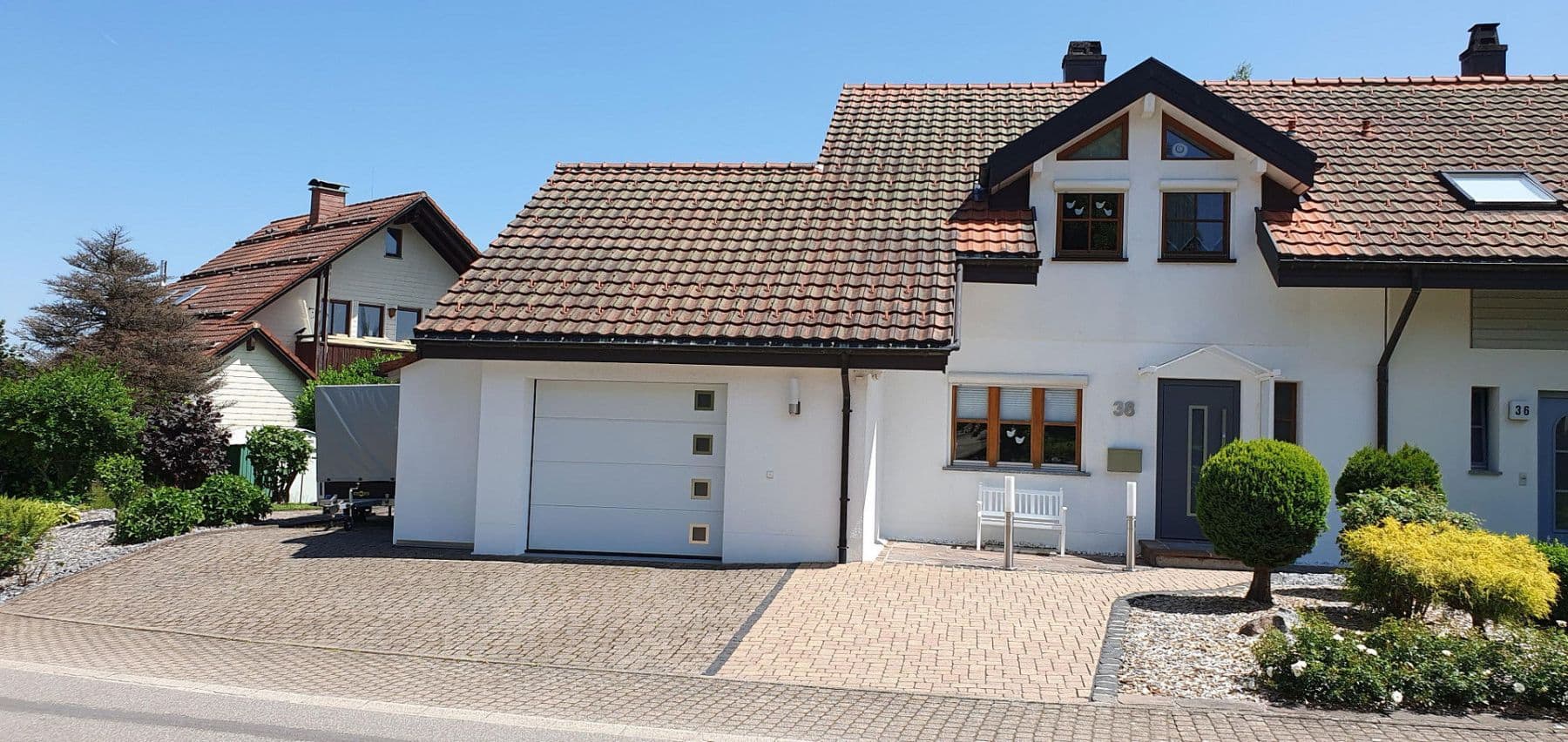 Predaj domu 145 m², pozemek 531 m², Kaisermatte 38, Görwihl, Bádensko-Wurttembersko Predaj domu 145 m², pozemek 531 m², Kaisermatte 38, Görwihl, Bádensko-Wurttembersko