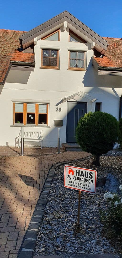 Predaj domu 145 m², pozemek 531 m², Kaisermatte 38, Görwihl, Bádensko-Wurttembersko Predaj domu 145 m², pozemek 531 m², Kaisermatte 38, Görwihl, Bádensko-Wurttembersko