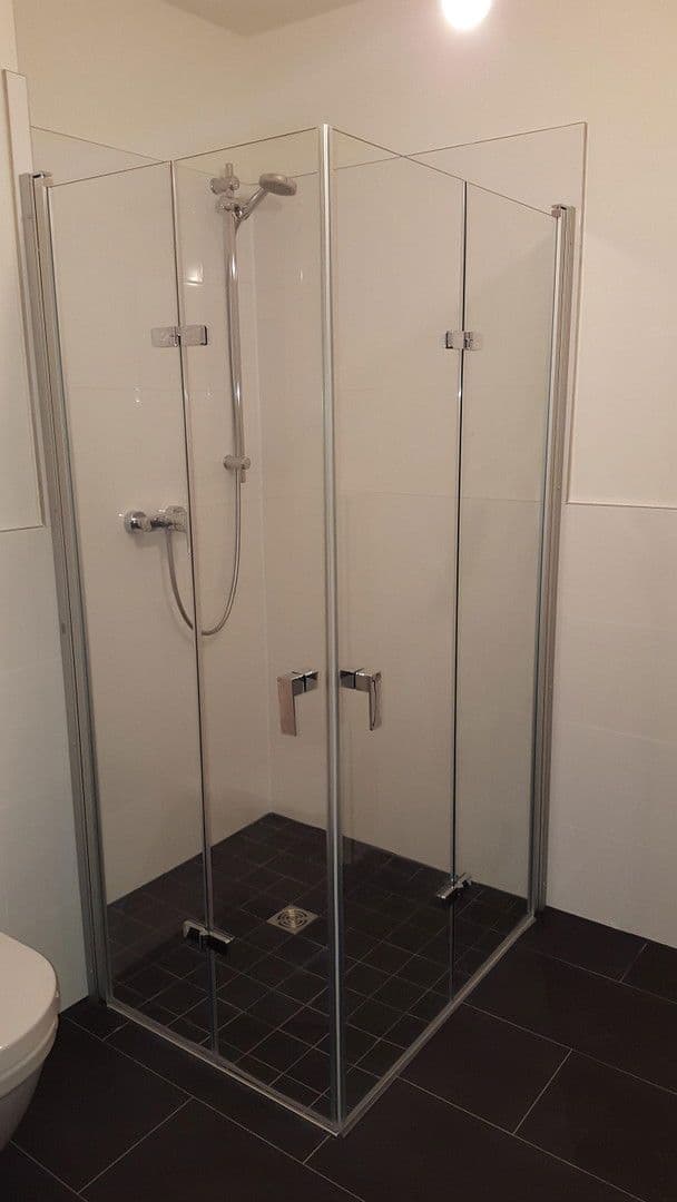 Prenájom bytu 2-izbový 70 m², Hamburg, Hamburg Prenájom bytu 2-izbový 70 m², Hamburg, Hamburg