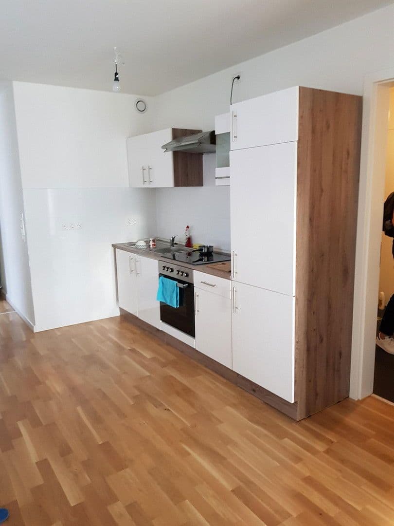 Prenájom bytu 2-izbový 70 m², Hamburg, Hamburg Prenájom bytu 2-izbový 70 m², Hamburg, Hamburg