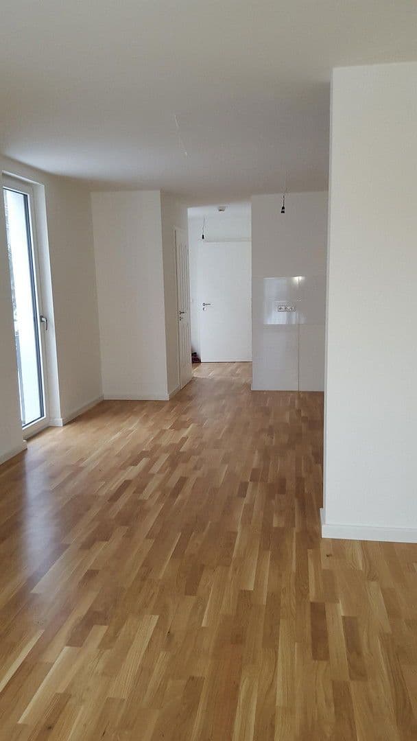 Prenájom bytu 2-izbový 70 m², Hamburg, Hamburg Prenájom bytu 2-izbový 70 m², Hamburg, Hamburg