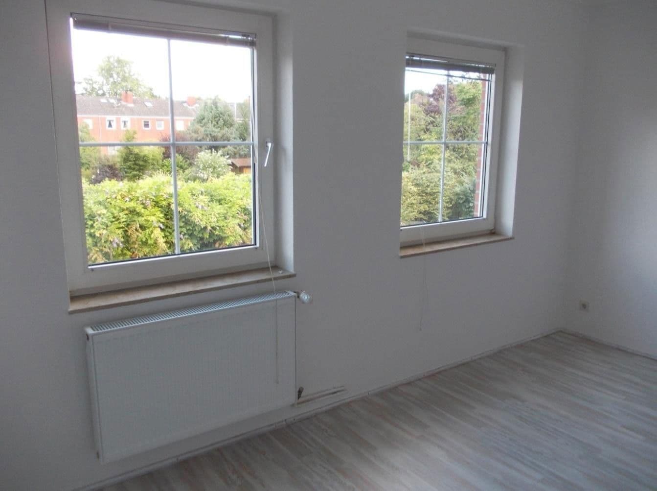 Predaj domu 108 m², pozemek 154 m², Burgdorf, Dolné Sasko Predaj domu 108 m², pozemek 154 m², Burgdorf, Dolné Sasko