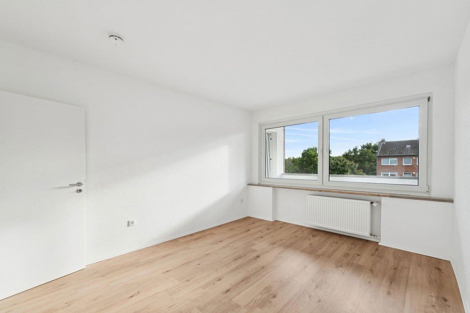 Predaj bytu 3-izbový 65 m², Krefeld, Severné Porýnie - Westfálsko Predaj bytu 3-izbový 65 m², Krefeld, Severné Porýnie - Westfálsko