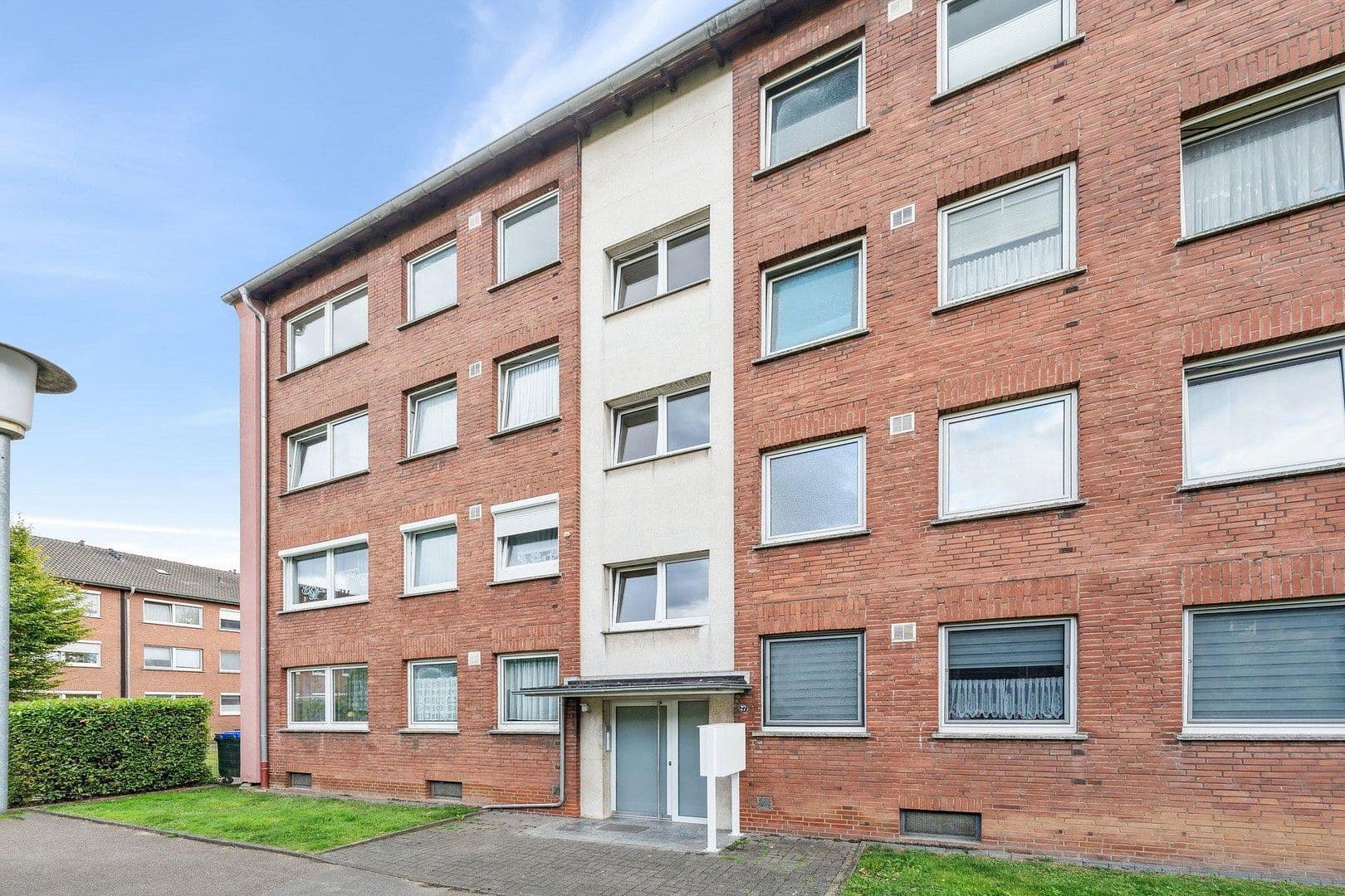 Predaj bytu 3-izbový 65 m², Krefeld, Severné Porýnie - Westfálsko Predaj bytu 3-izbový 65 m², Krefeld, Severné Porýnie - Westfálsko