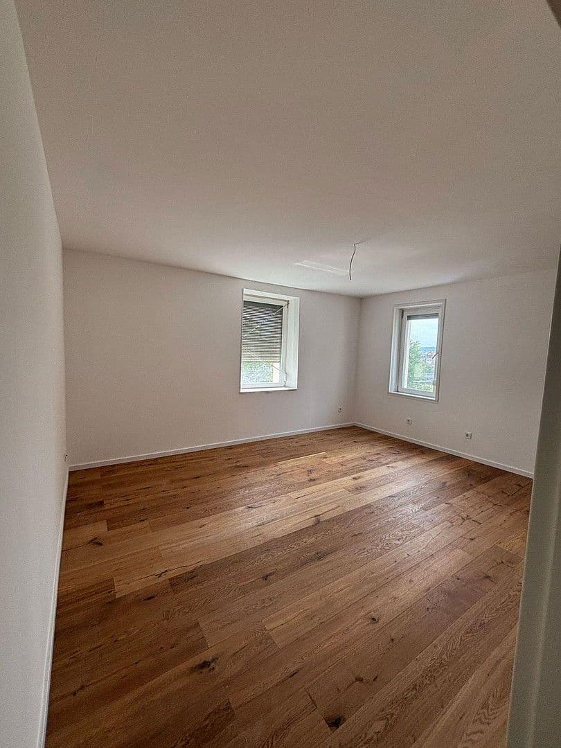 Prenájom bytu 3-izbový 70 m², Zabergäustr. 97, Stuttgart, Bádensko-Wurttembersko Prenájom bytu 3-izbový 70 m², Zabergäustr. 97, Stuttgart, Bádensko-Wurttembersko
