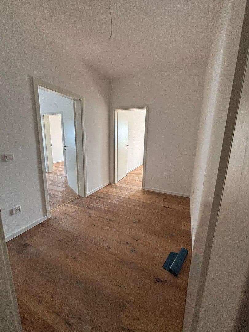 Prenájom bytu 3-izbový 70 m², Zabergäustr. 97, Stuttgart, Bádensko-Wurttembersko Prenájom bytu 3-izbový 70 m², Zabergäustr. 97, Stuttgart, Bádensko-Wurttembersko