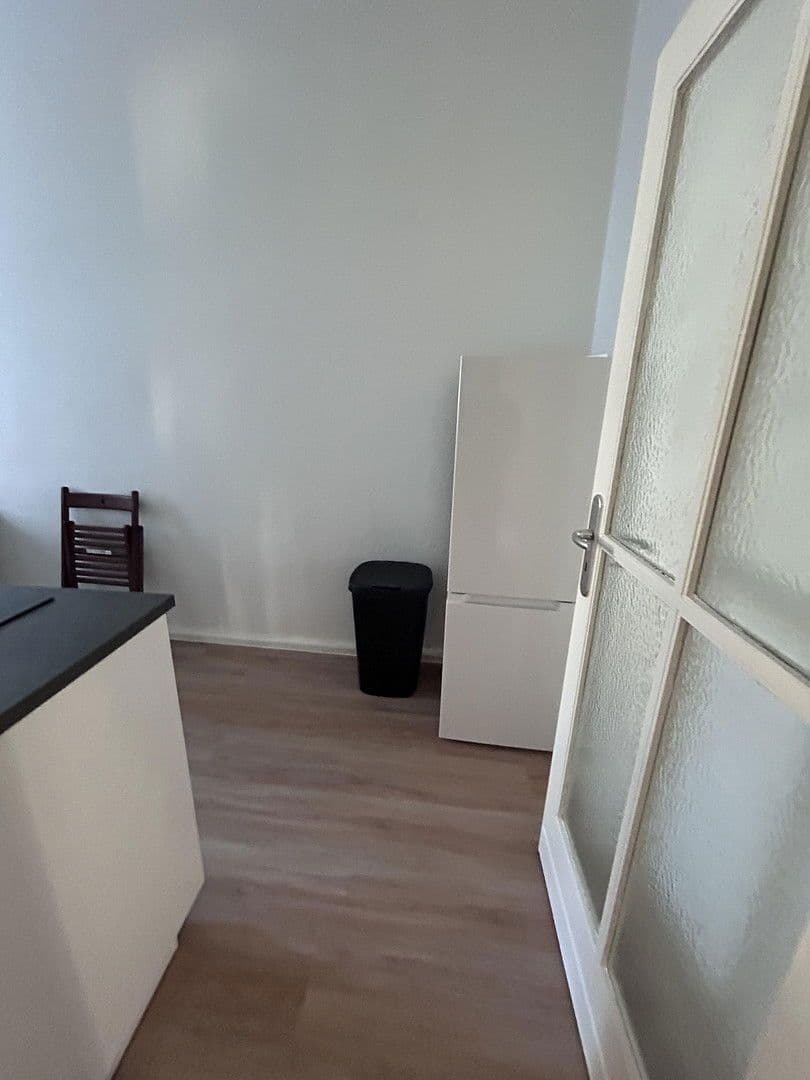 Prenájom bytu 1-izbový 58 m², Weserstraße 28, Berlin, Berlín Prenájom bytu 1-izbový 58 m², Weserstraße 28, Berlin, Berlín