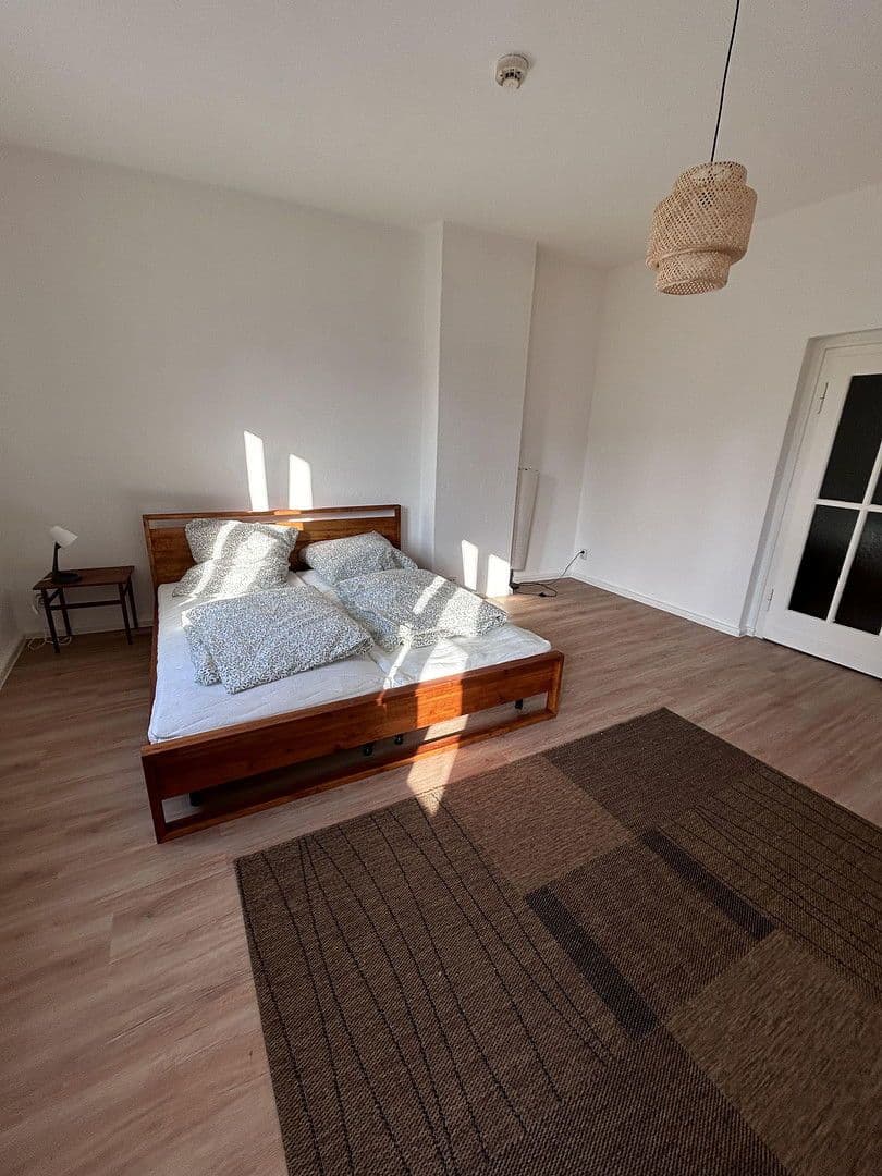 Prenájom bytu 1-izbový 58 m², Weserstraße 28, Berlin, Berlín Prenájom bytu 1-izbový 58 m², Weserstraße 28, Berlin, Berlín