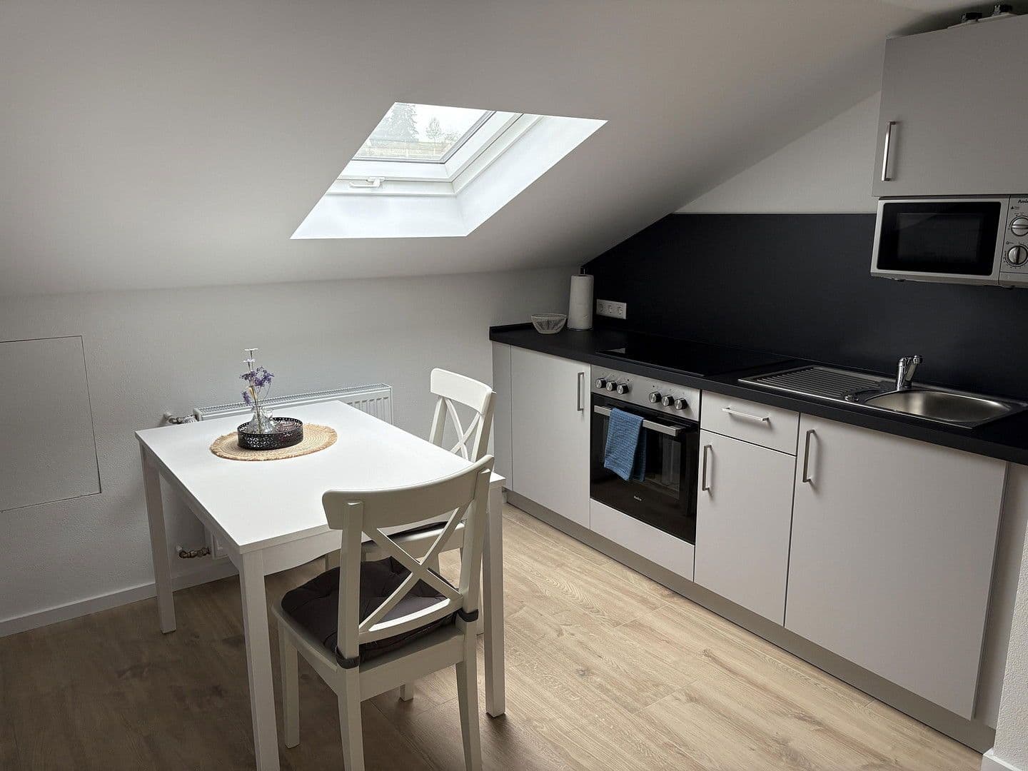 Predaj domu 320 m², pozemek 1.000 m², Mühlenweg 12, Oberwesel, Porýnie-Falcko Predaj domu 320 m², pozemek 1.000 m², Mühlenweg 12, Oberwesel, Porýnie-Falcko