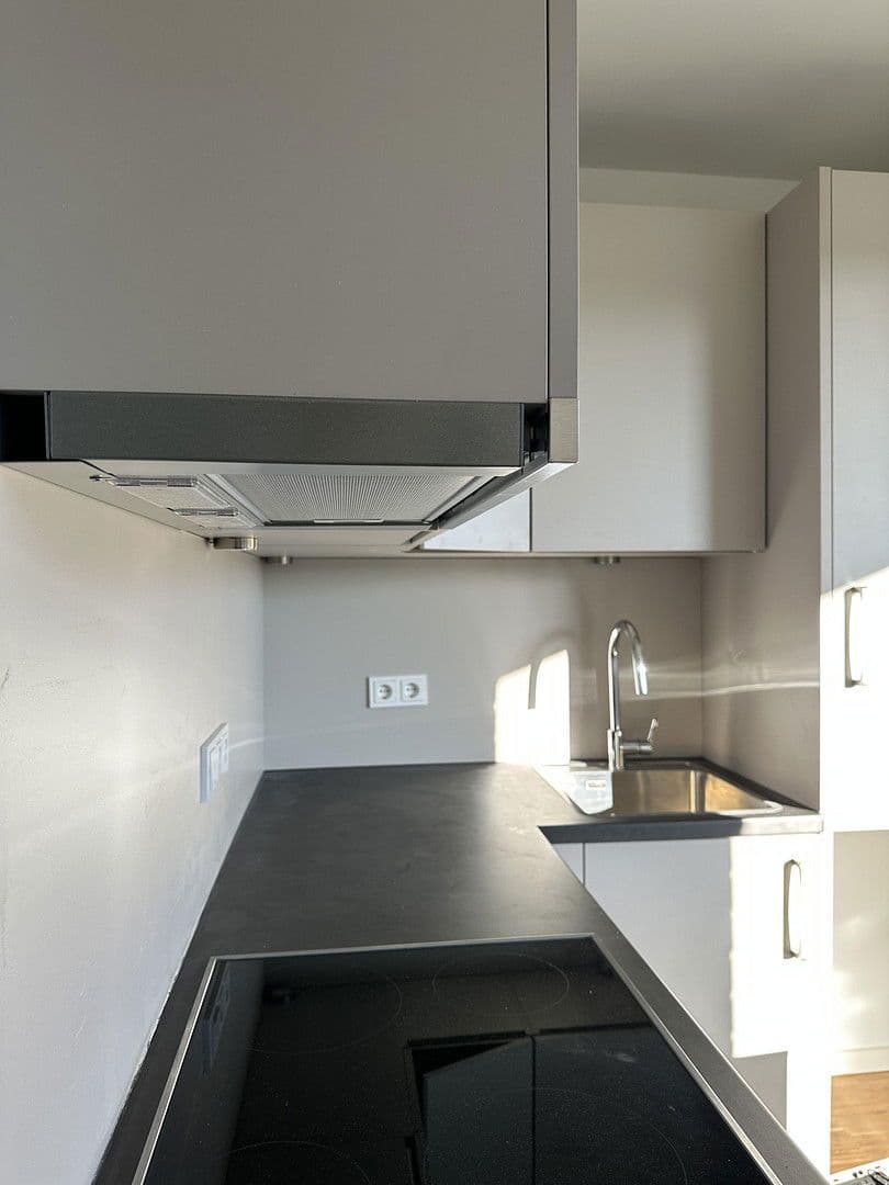 Prenájom bytu 1-izbový 33 m², Hamburg, Hamburg Prenájom bytu 1-izbový 33 m², Hamburg, Hamburg