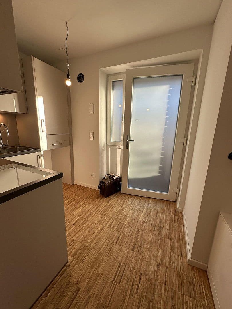 Prenájom bytu 1-izbový 33 m², Hamburg, Hamburg Prenájom bytu 1-izbový 33 m², Hamburg, Hamburg