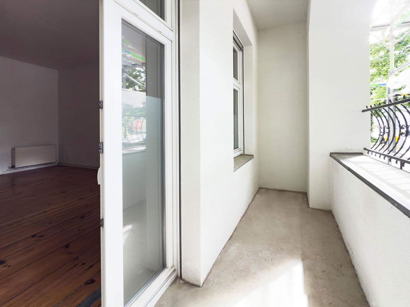 Predaj bytu 2-izbový 80 m², Güntzelstraße 32, Berlin, Berlín Predaj bytu 2-izbový 80 m², Güntzelstraße 32, Berlin, Berlín