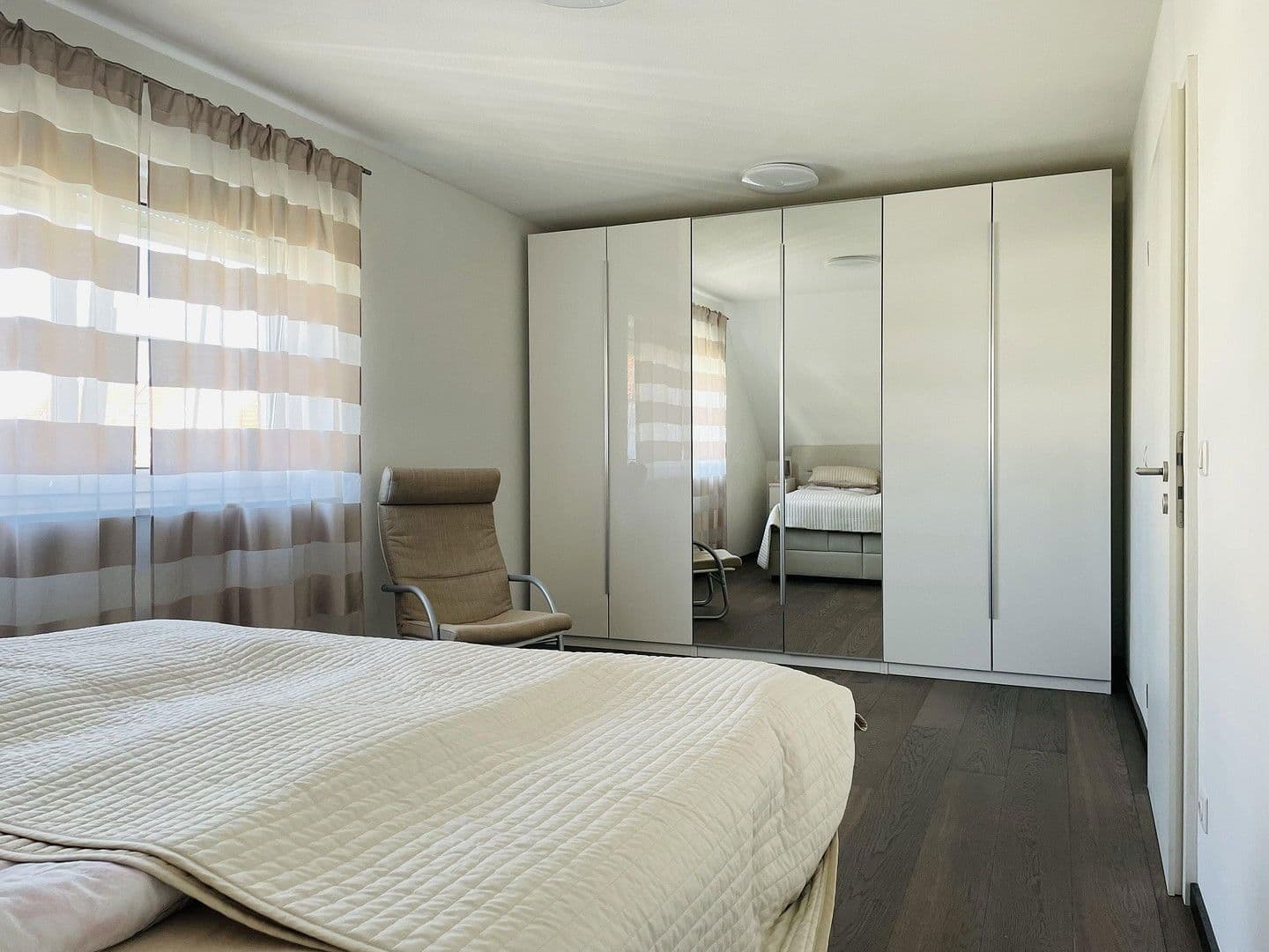 Predaj domu 143 m², pozemek 318 m², Seukendorf, Bavorsko Predaj domu 143 m², pozemek 318 m², Seukendorf, Bavorsko