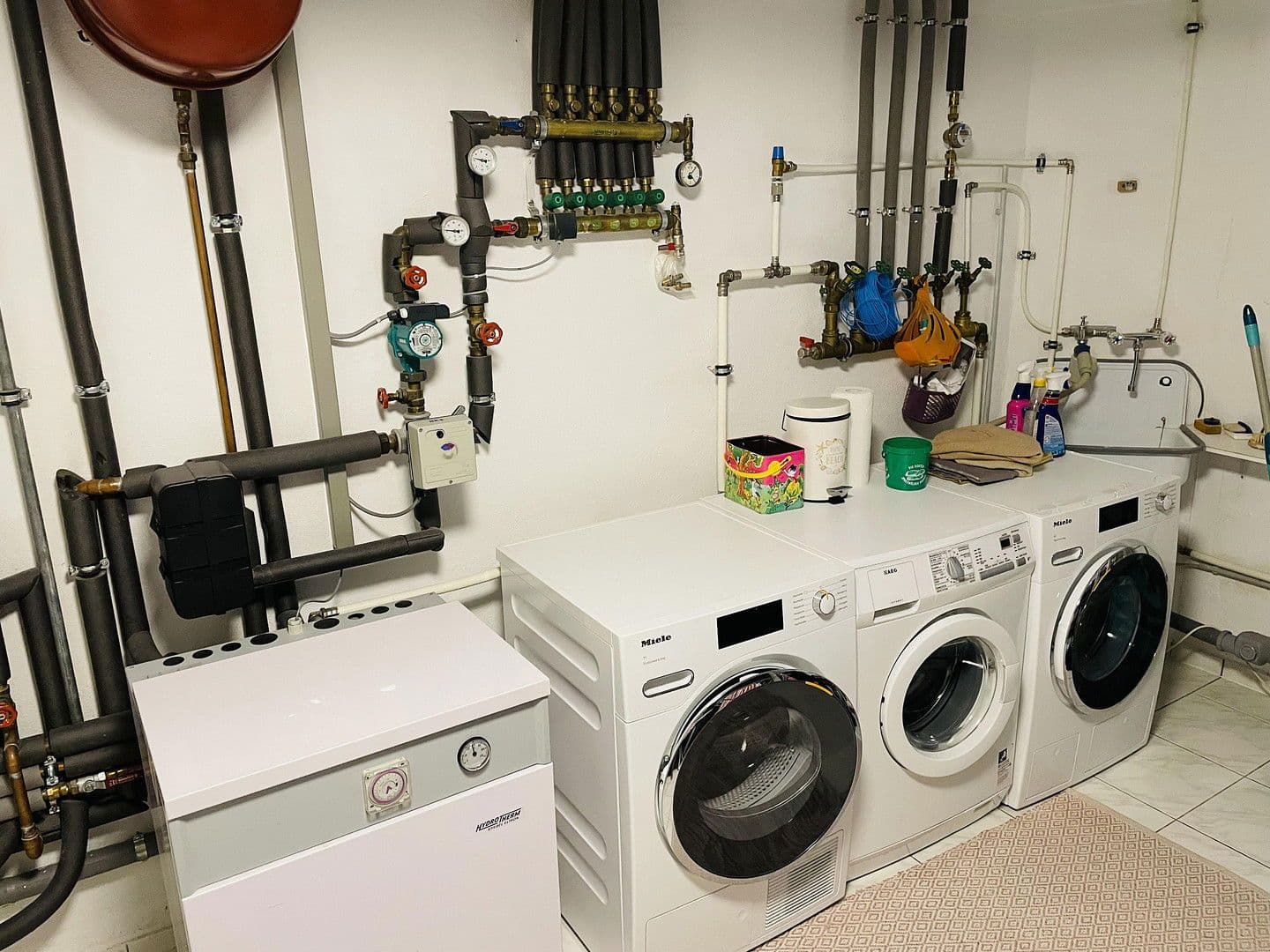 Predaj domu 143 m², pozemek 318 m², Seukendorf, Bavorsko Predaj domu 143 m², pozemek 318 m², Seukendorf, Bavorsko